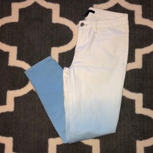 Ombré white/blue jeans